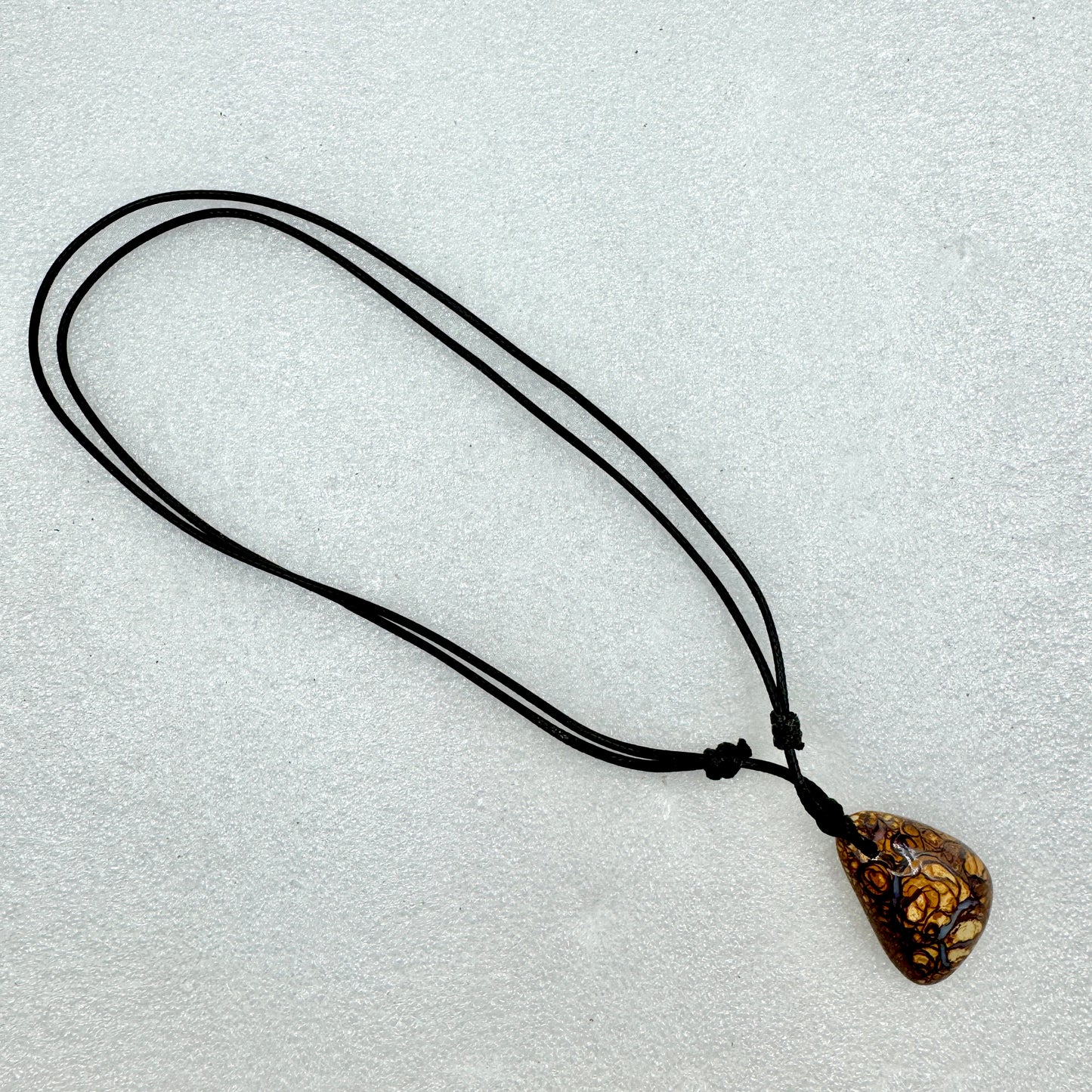 Opalo boulder colgante