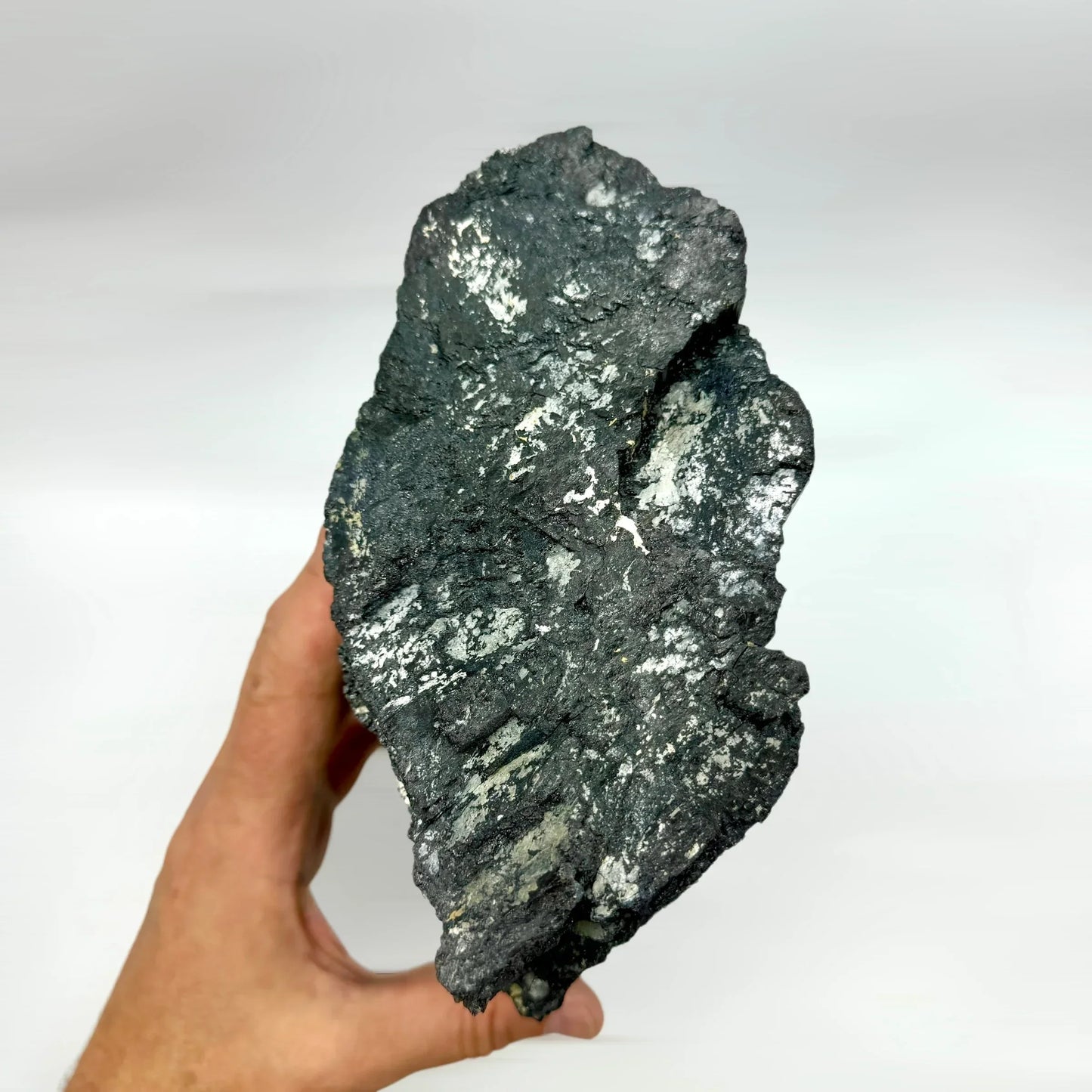 Turmalina negra 7 kg. Munay Minerales Mallorca - MUNAY MINERALES MALLORCA