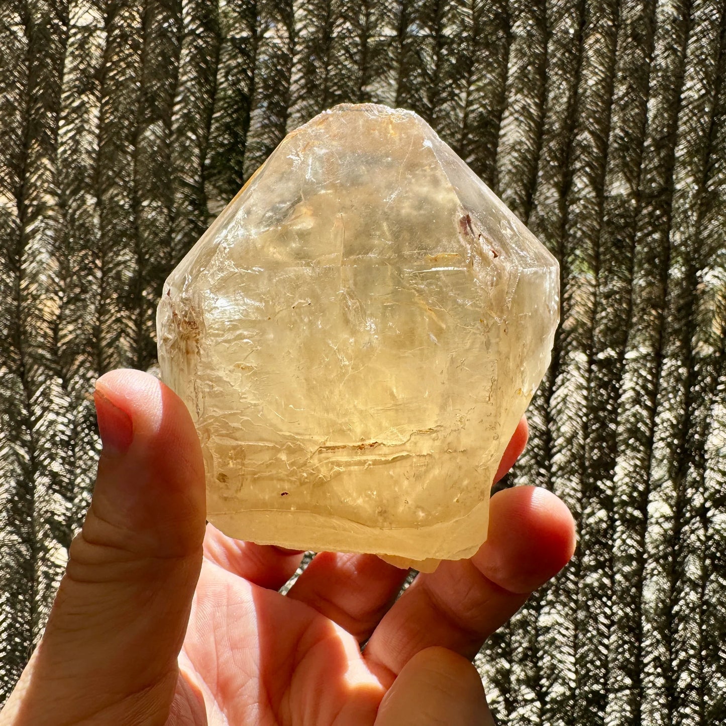 Citrino elestial con turmalina verde - MUNAY MINERALES MALLORCA