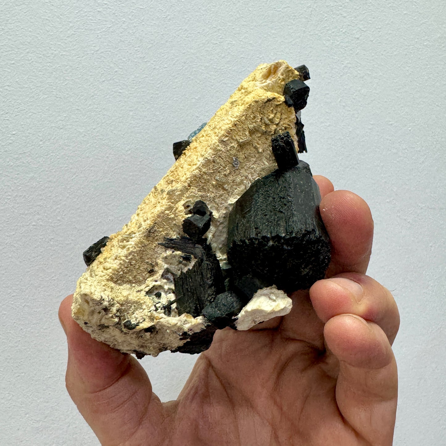 Turmalinas negras con aguamarina Erongo, Namibia