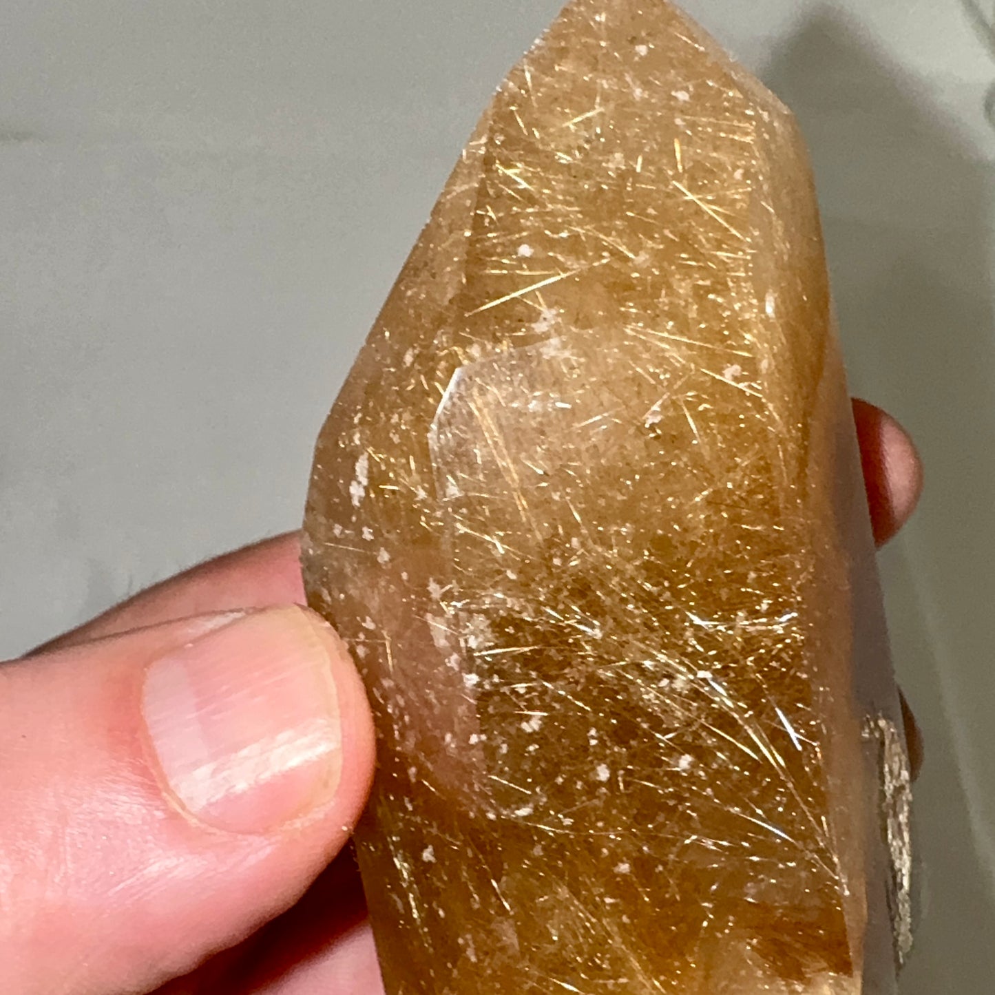 Quartz with rutile Munay Minerals Mallorca