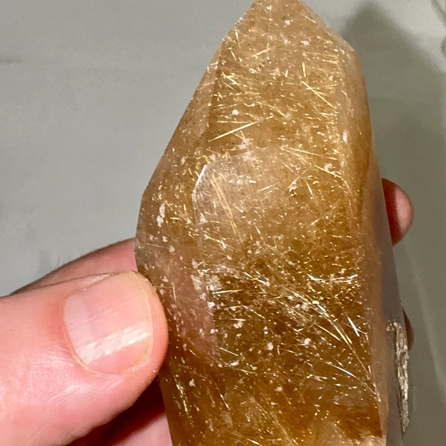 Cuarzo con rutilo Munay Minerales Mallorca - MUNAY MINERALES MALLORCA