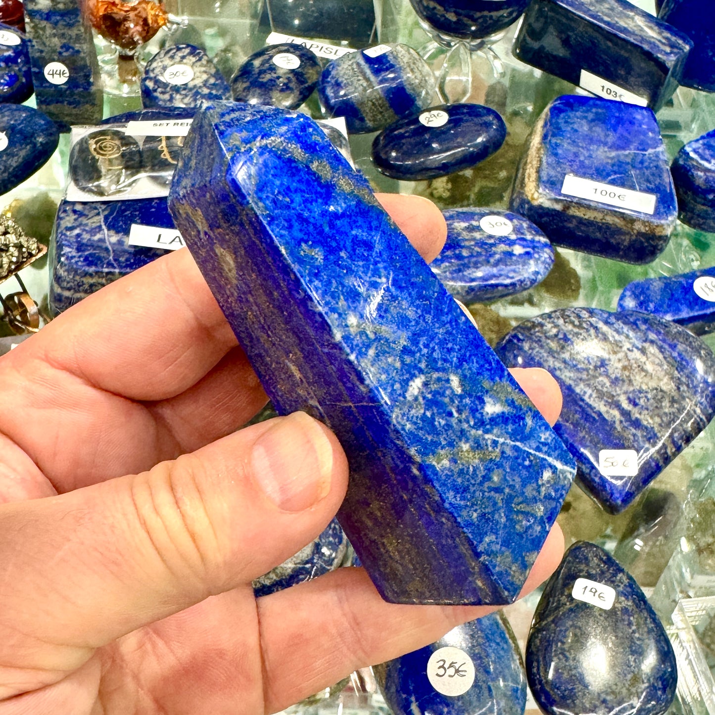 Lapis lazuli obelisk Munay Minerals Mallorca