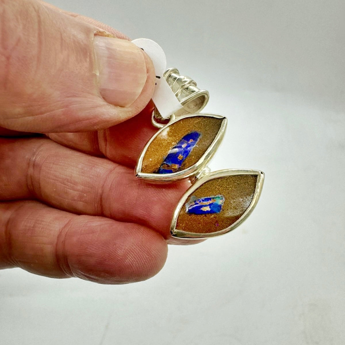 OPALO BOULDER COLGANTE EN PLATA DE LEY AUSTRALIA