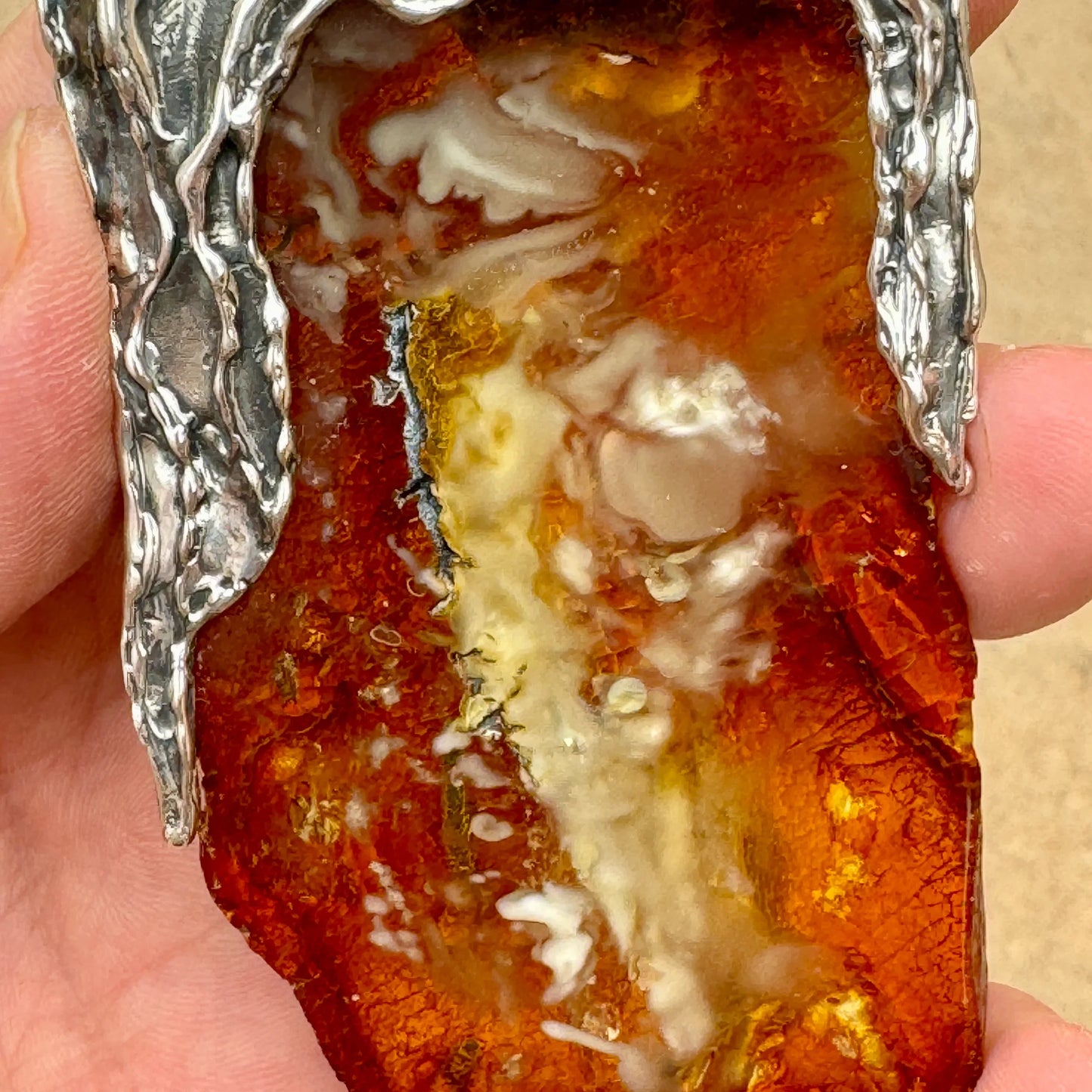 Ámbar báltico colgante en plata de ley - MUNAY MINERALES MALLORCA