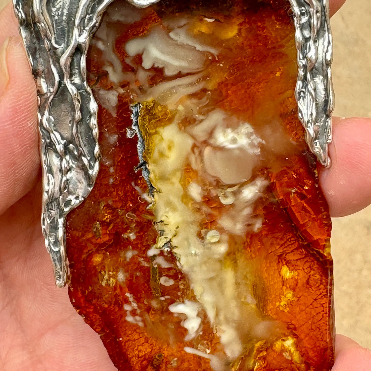 Ámbar báltico colgante en plata de ley - MUNAY MINERALES MALLORCA