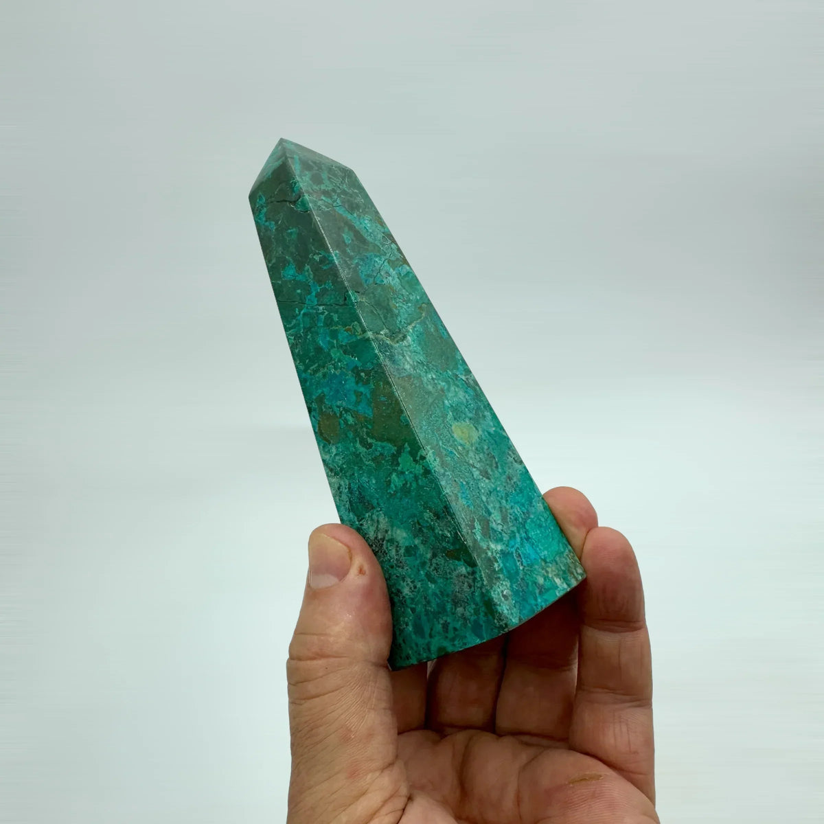 Crisocola obelisco Munay Minerales Mallorca - MUNAY MINERALES MALLORCA