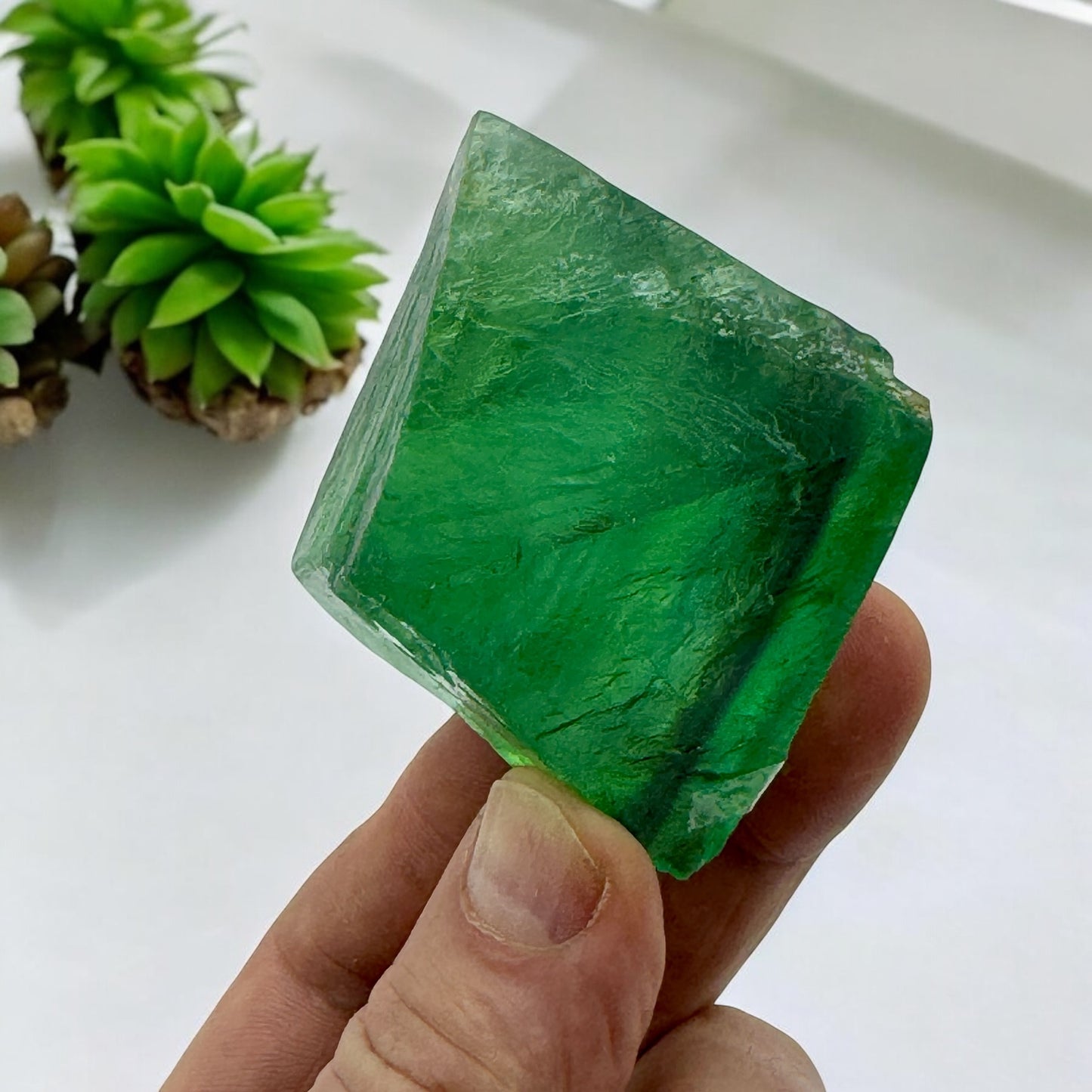 Fluorita verde octaédrica de gran tamaño