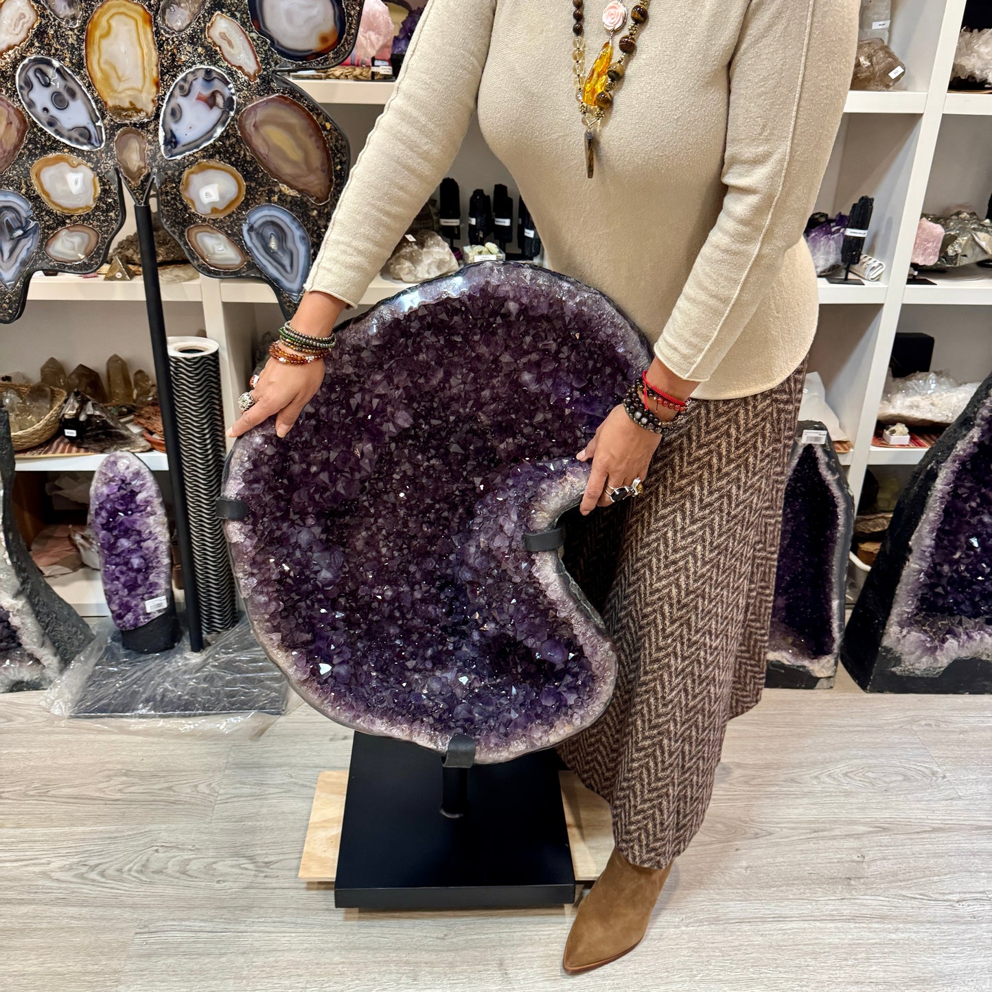 Amethyst Geode 63.15 kg. High quality from Uruguay. Was €4,700.