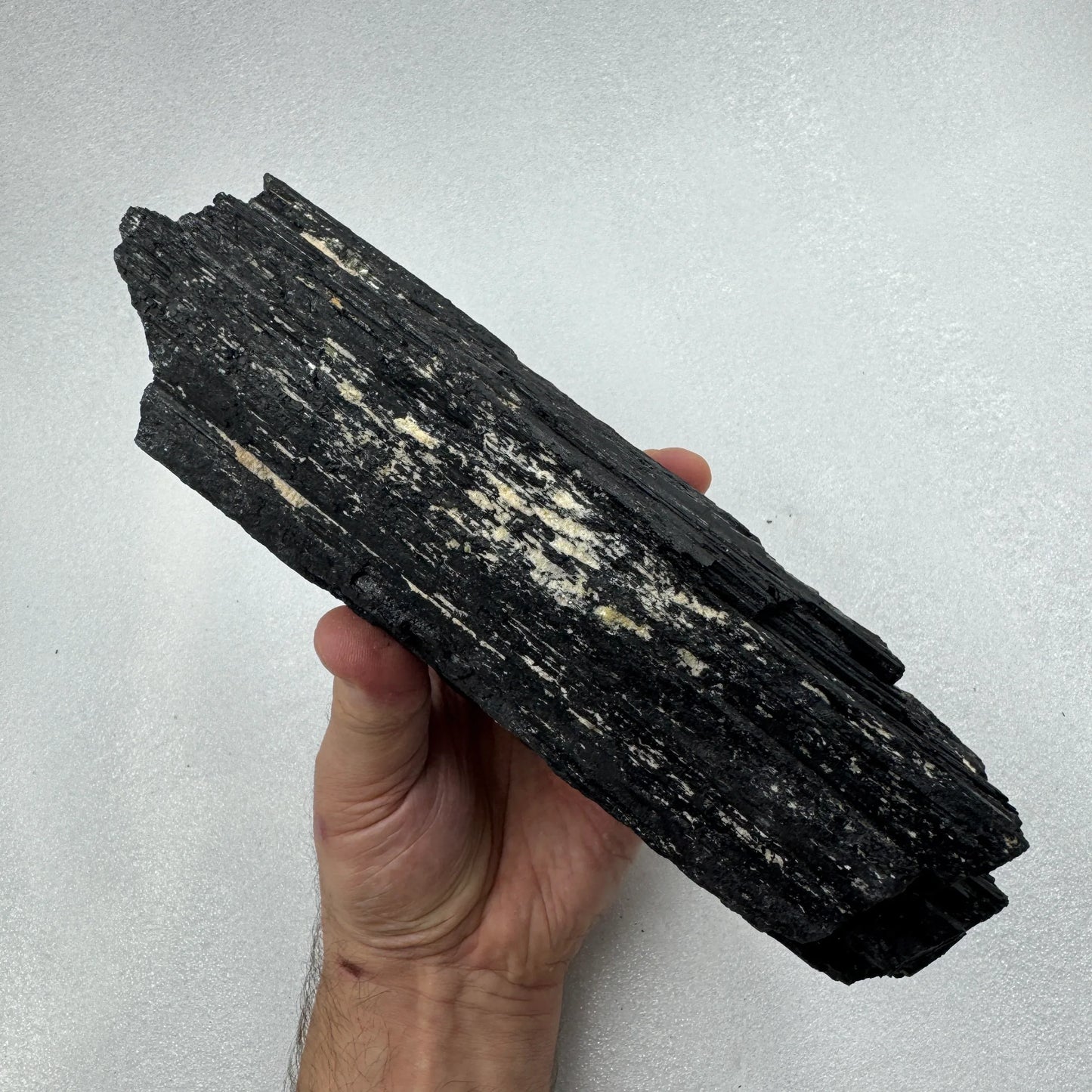 Turmalina negra 3,8 kg. - MUNAY MINERALES MALLORCA