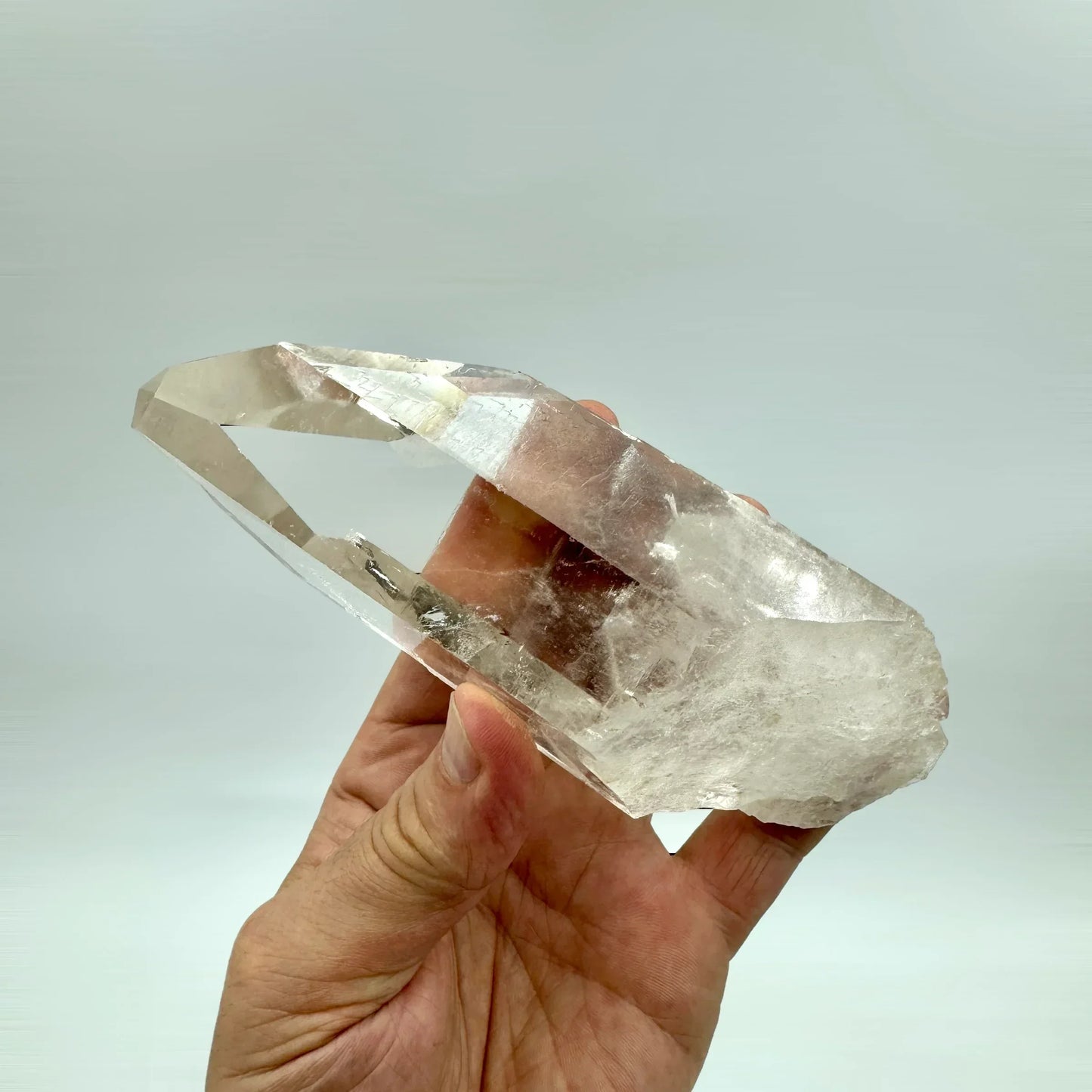 Cuarzo lemuriano con varias maestrias - MUNAY MINERALES MALLORCA