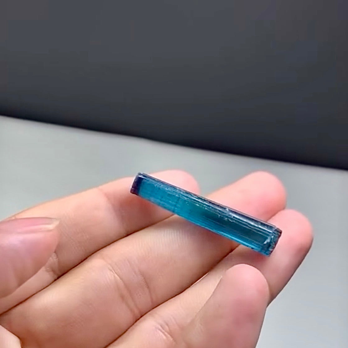 Turmalina azul indicolita indigolita