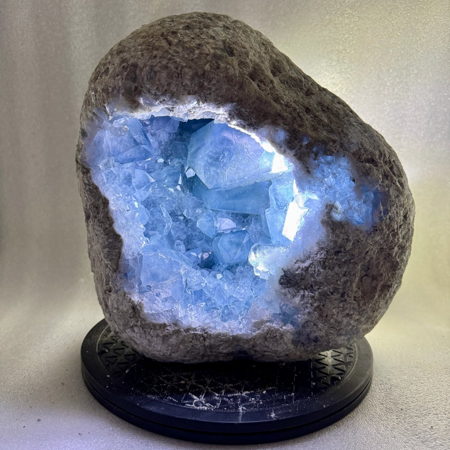 Celestina geoda Celestita 17,4 kg. - MUNAY MINERALES MALLORCA