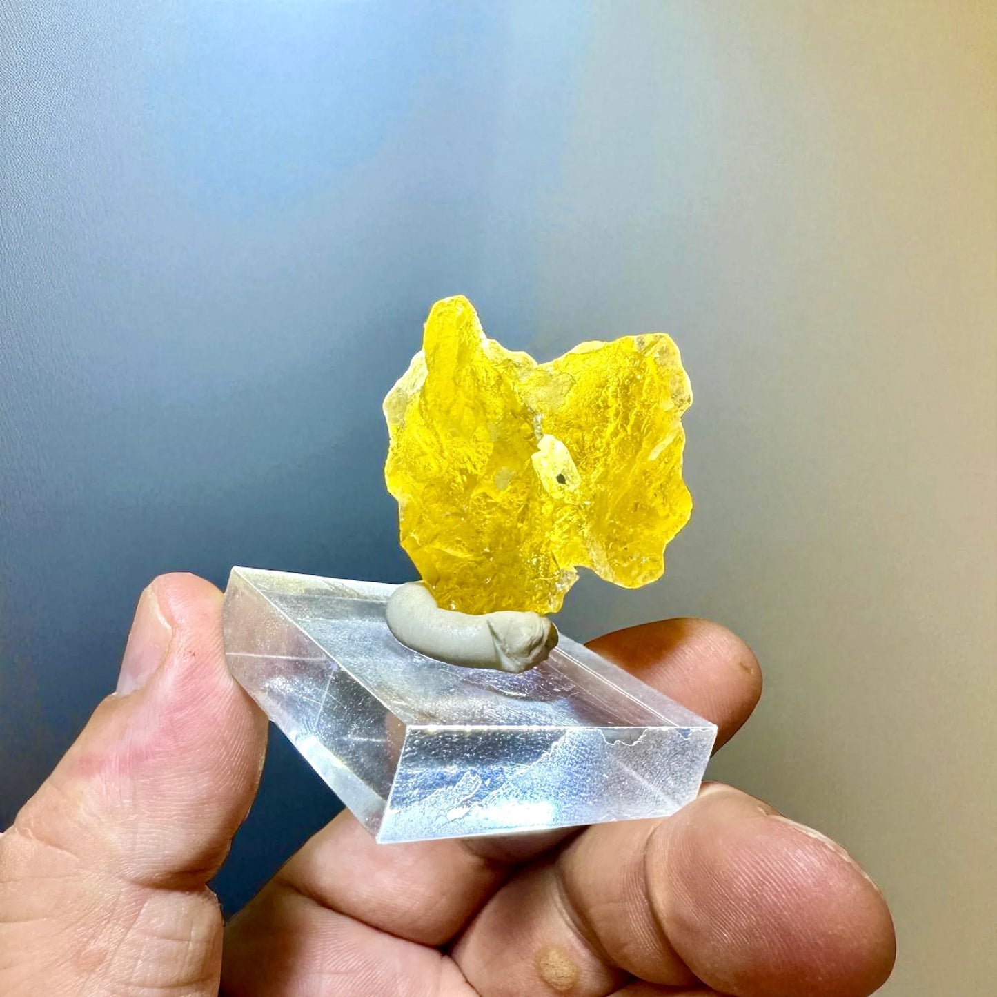 Berilo var. Heliodoro amarillo - MUNAY MINERALES MALLORCA