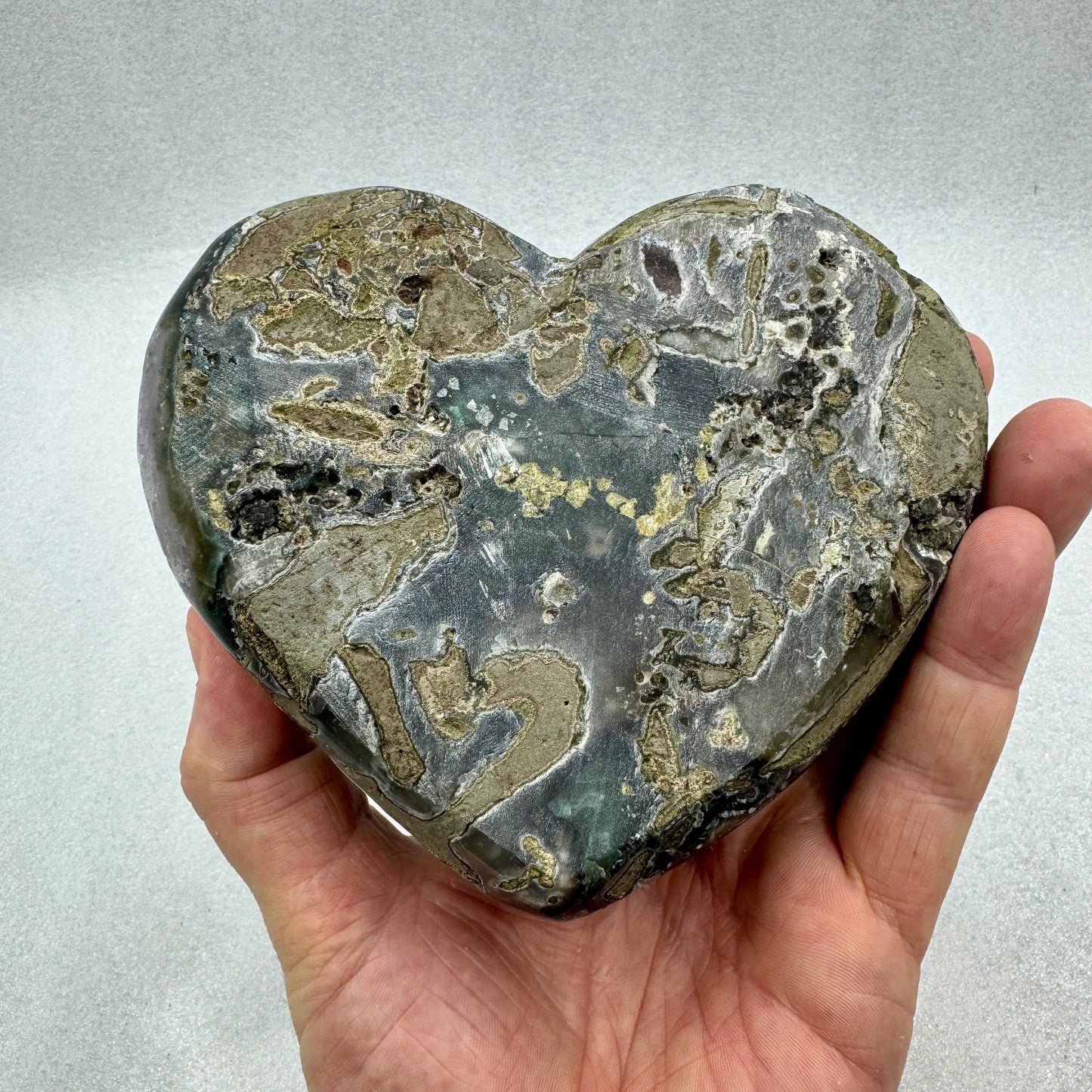 Drusa de amatista corazón 1,3 kg. - MUNAY MINERALES MALLORCA