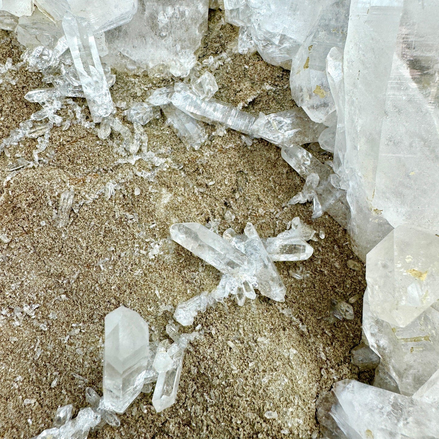 Cuarzo grupo 6 kg. Pakistán - MUNAY MINERALES MALLORCA