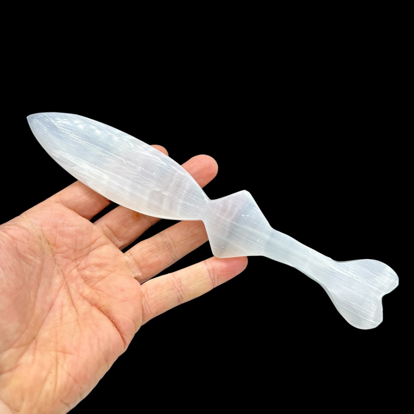 Daga de selenita pequeña