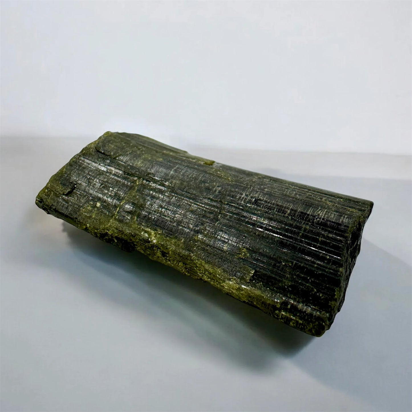 Epidota Epidote de Pakistán - Munay Minerales Palma de Mallorca Spain