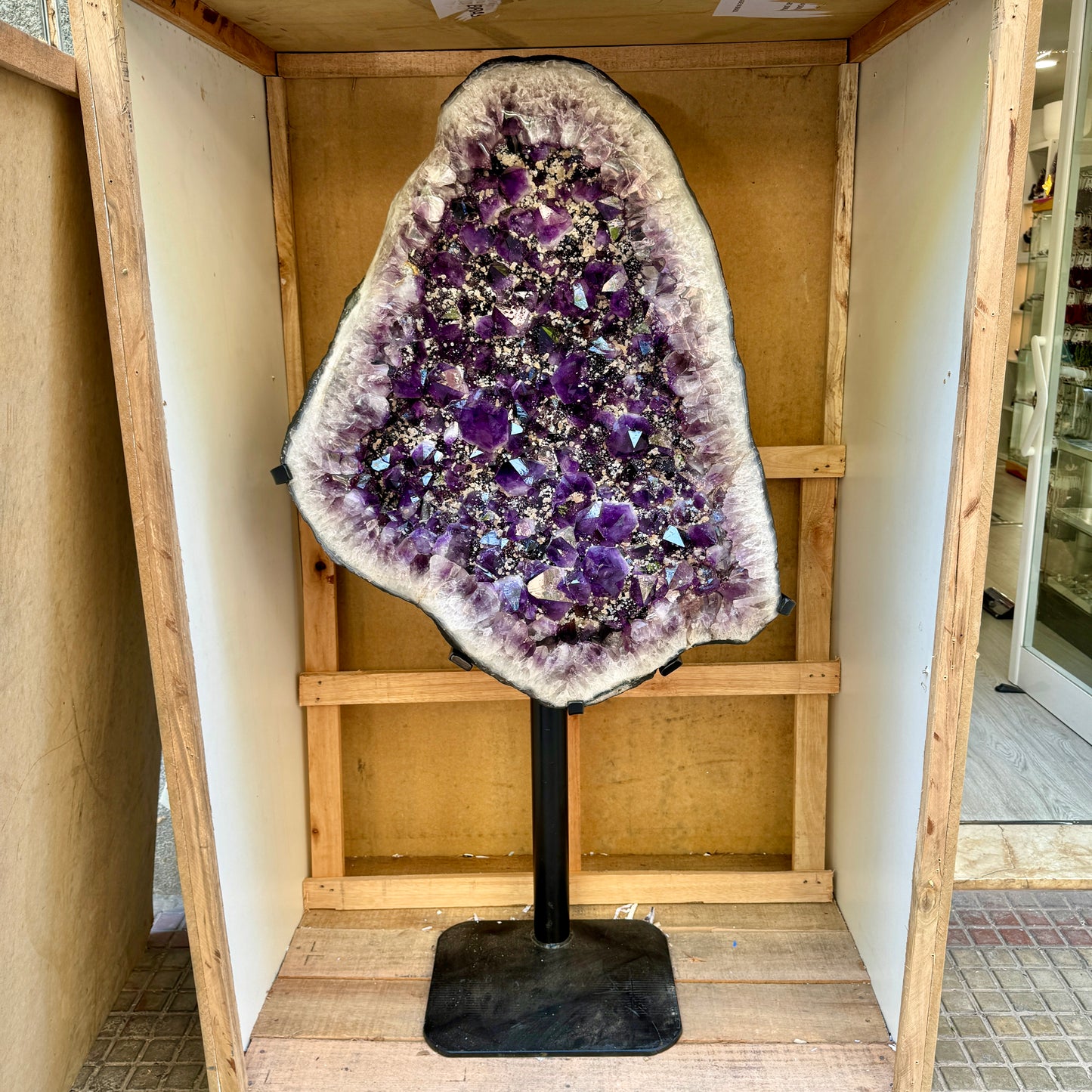 Drusa de amatista calidad extra 252 kg. 158 cm. (Consultar precio)