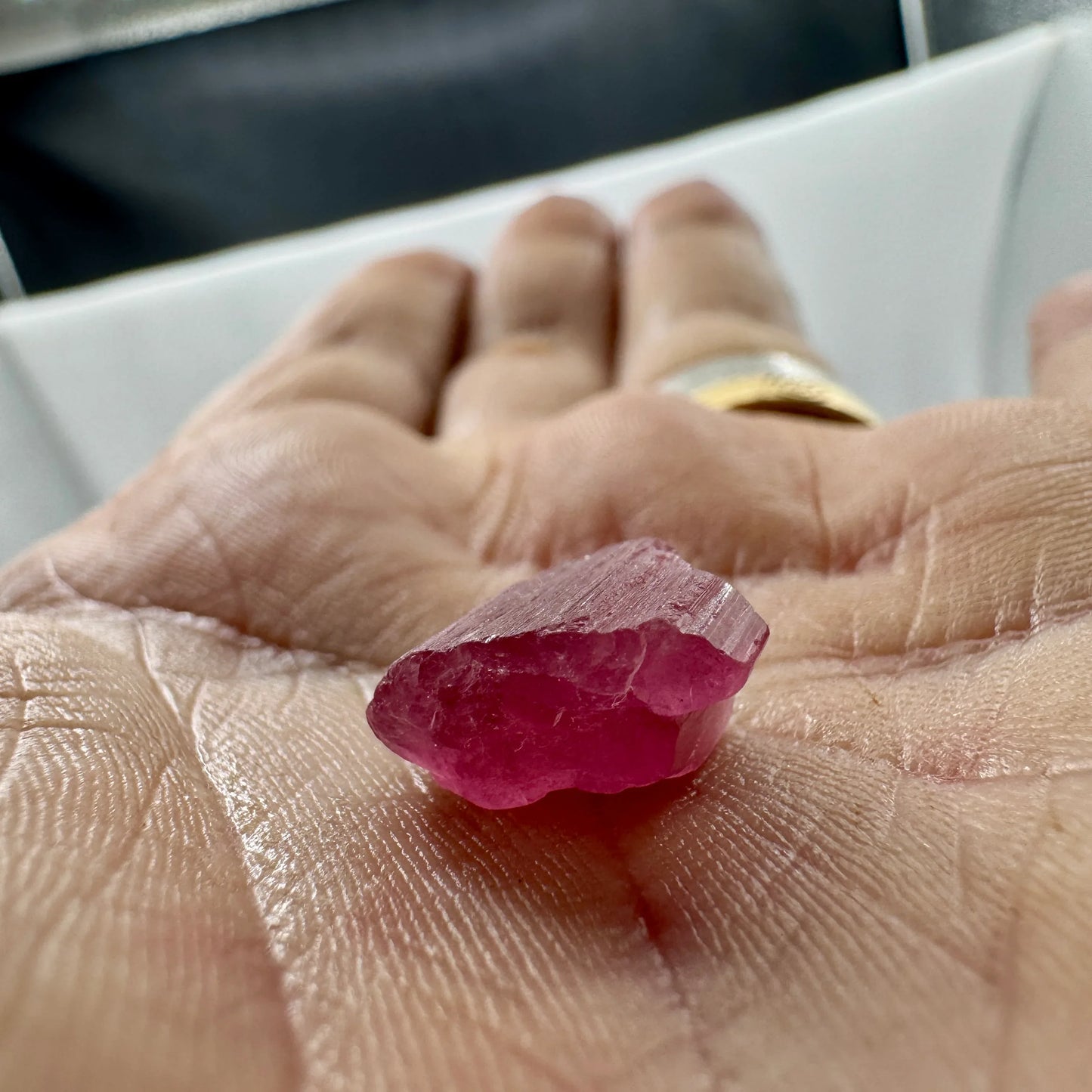 Turmalina rubelita rosa - MUNAY MINERALES MALLORCA