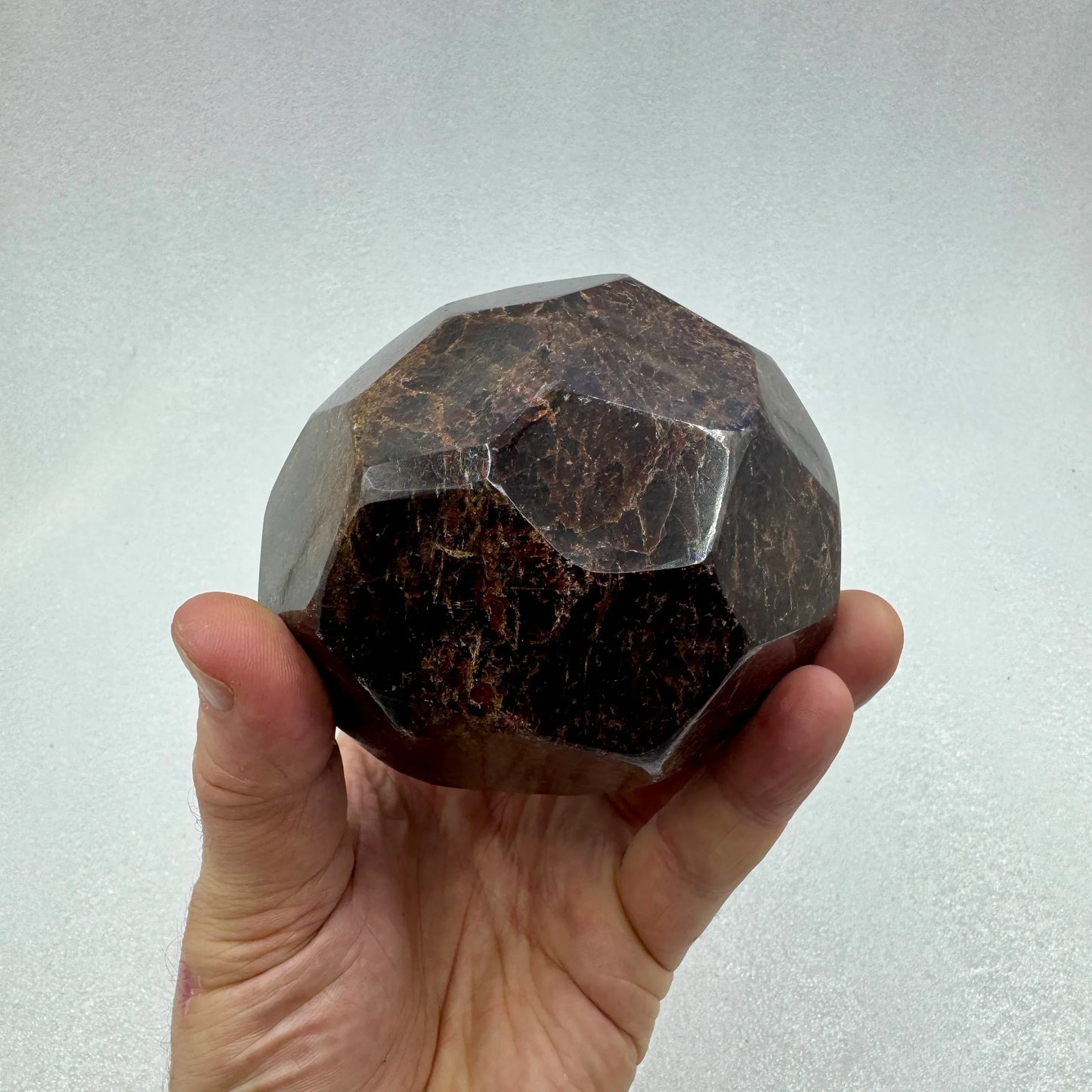 Granate 1,9 kg. Munay Minerales Mallorca - MUNAY MINERALES MALLORCA