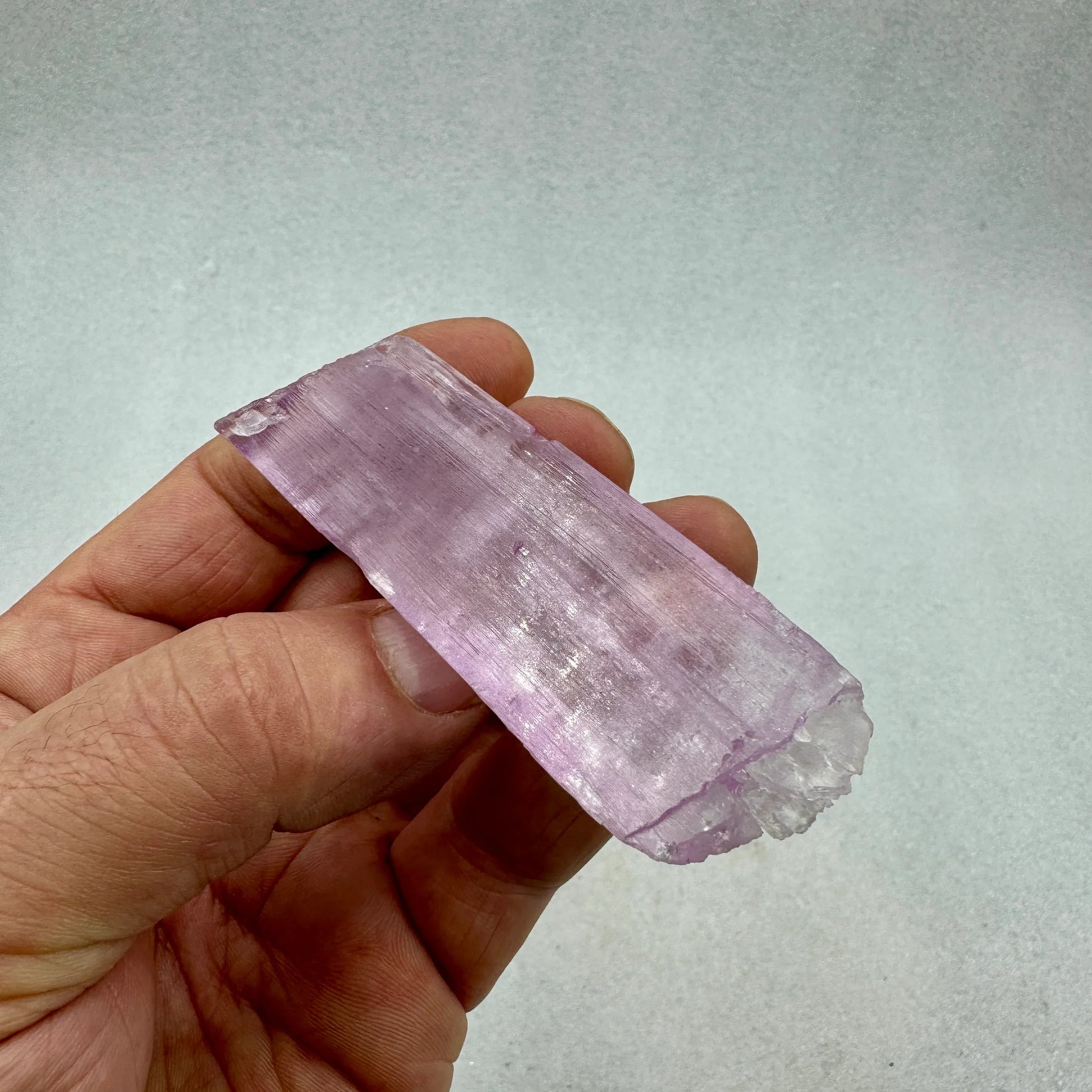 Kunzita espodumena de Afganistán - MUNAY MINERALES MALLORCA