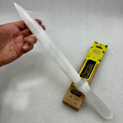 Daga de selenita grande