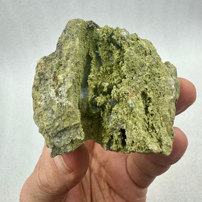 Grupo granate verde demantoide en matriz