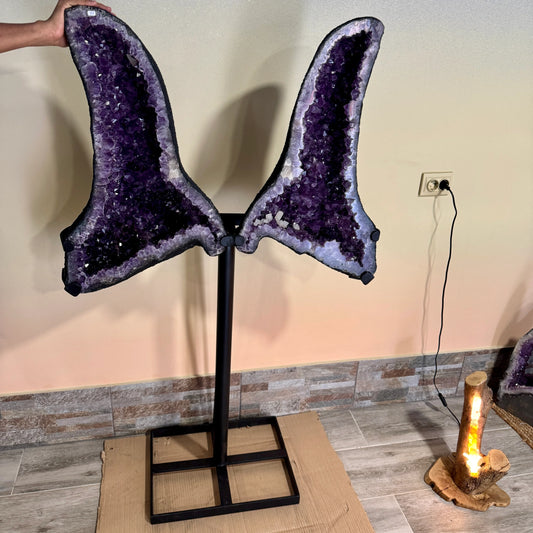 Geoda de amatista alas de ángel mariposa 75 kg. (Consultar precio) - MUNAY MINERALES MALLORCA