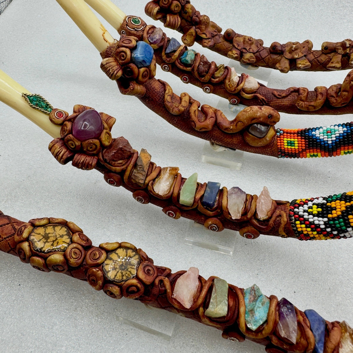 Tipi de hueso ceremonial para rapé (Consulta precios y disponibilidad) MUNAY MINERALES MALLORCA