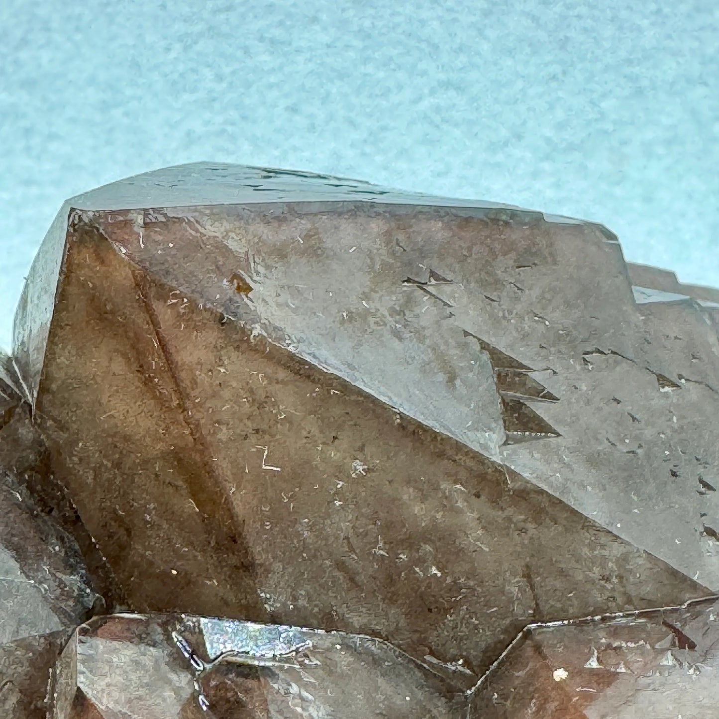 Cuarzo hematoide grupo 5,5 kg.origen España - MUNAY MINERALES MALLORCA