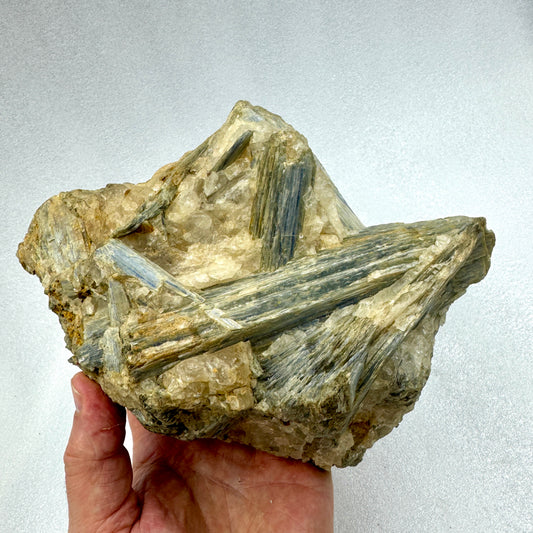 Cianita grupo 3,5 kg.