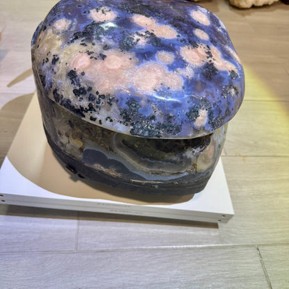 Geoda de amatista joyero 26,8 kg.