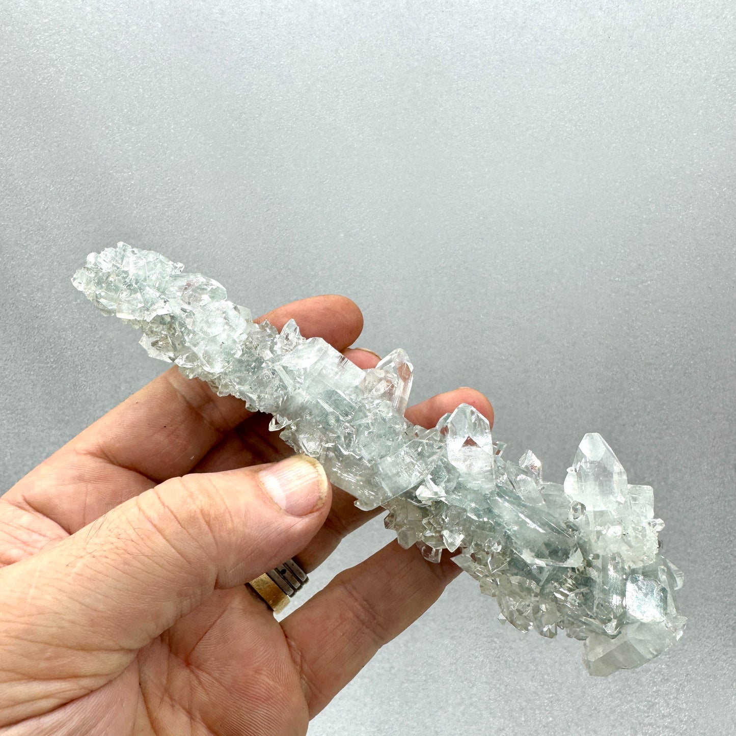 Apofilita racimo estalactita