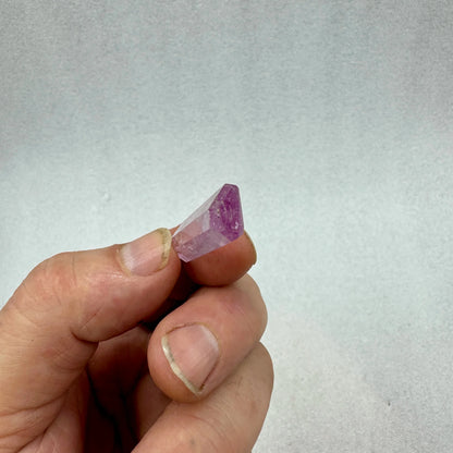 Kunzita pulida espodumena de Afganistán - MUNAY MINERALES MALLORCA