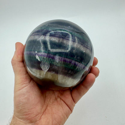 Fluorite sphere, 2.8 kg, 12 cm. Munay Minerals, Mallorca