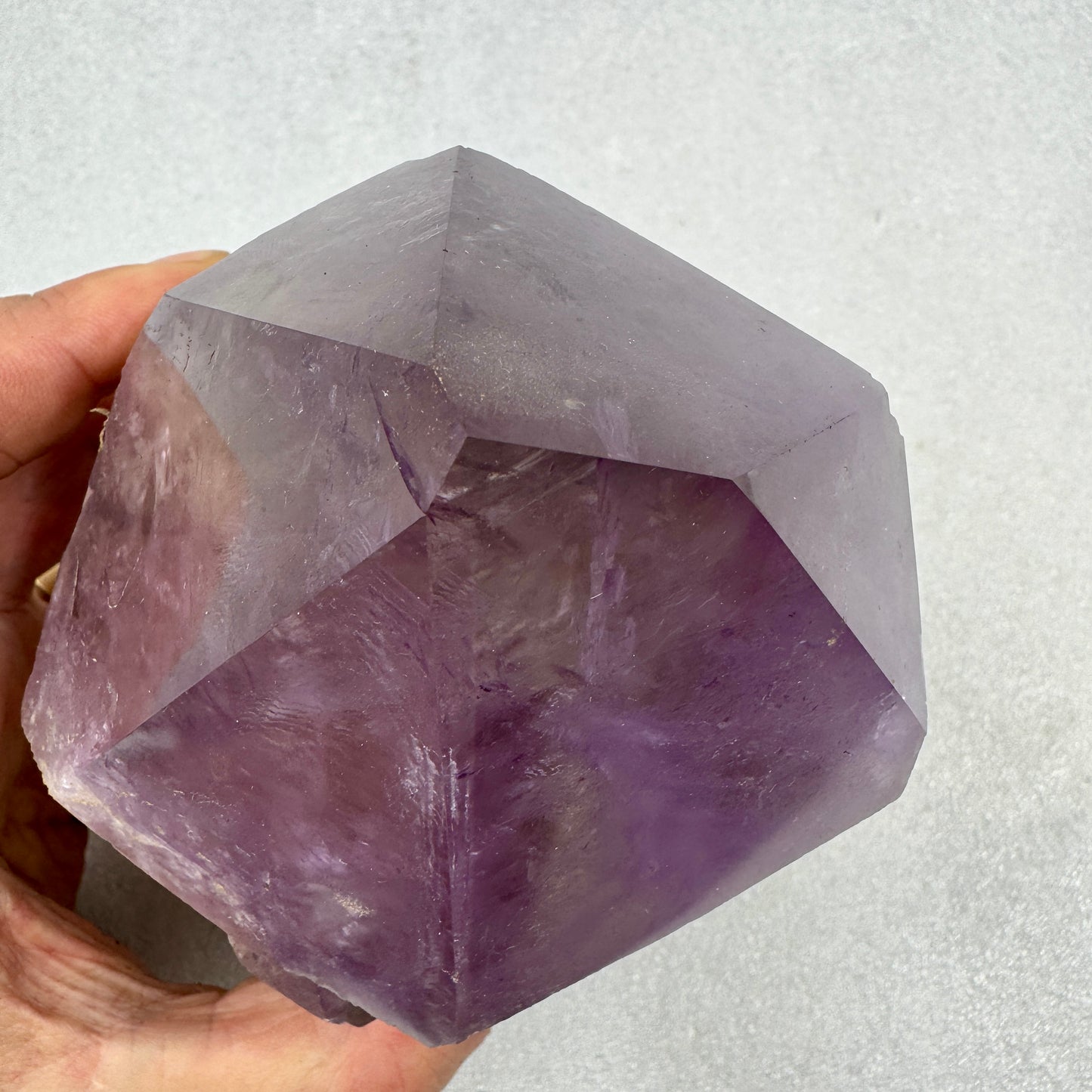 Amatista punta 2,2 kg.