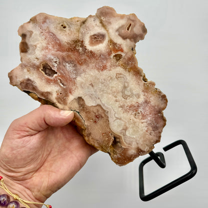Amatista rodaja en base metálica 1,3 kg.