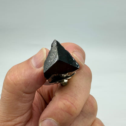 Turmalina negra colgante en plata de ley
