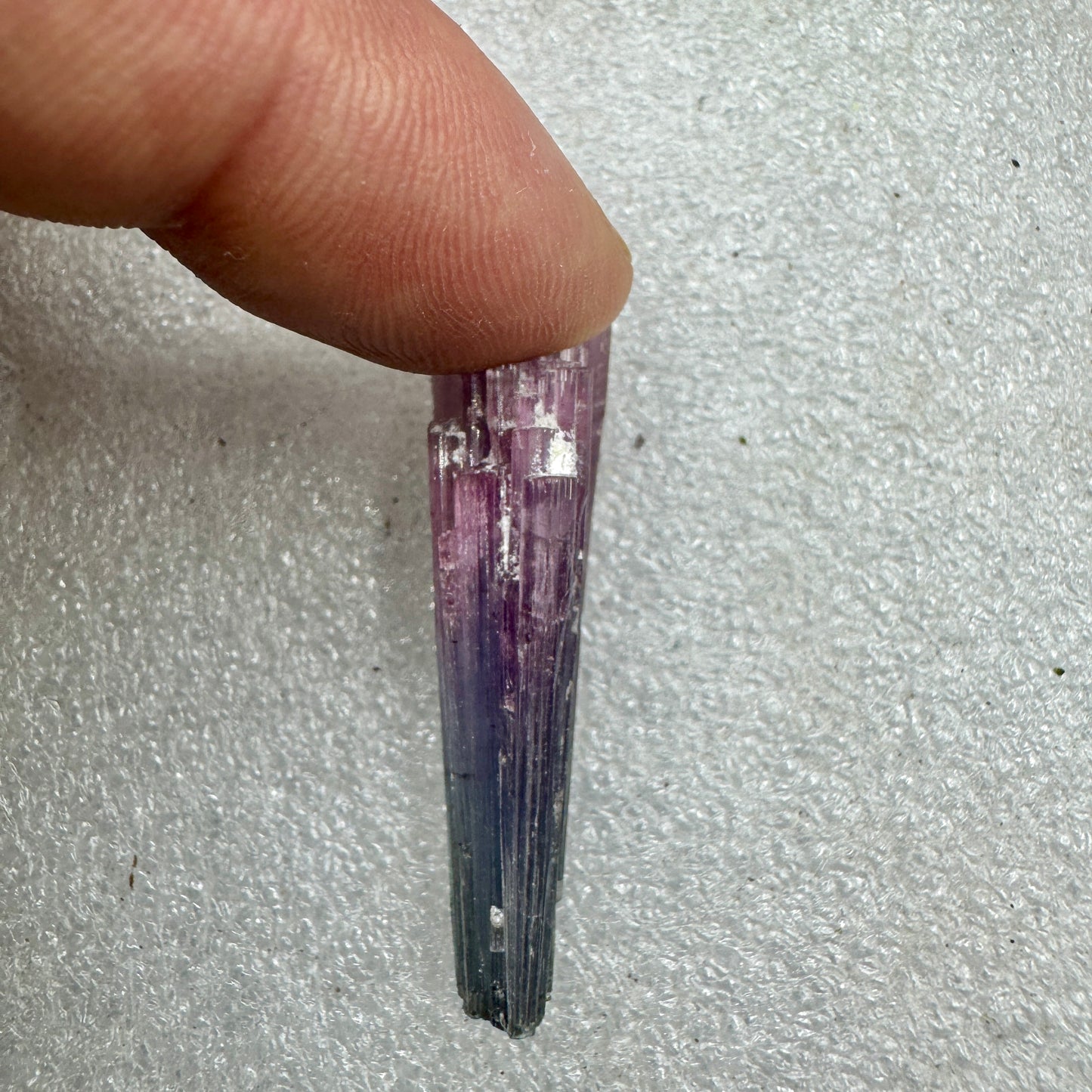 Turmalina bicolor Munay Minerales Mallorca