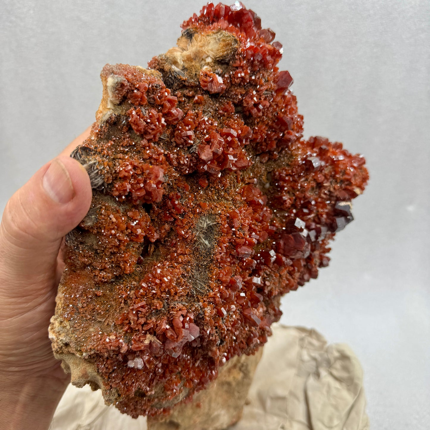 Vanadinita 5,9 kg. de Marruecos