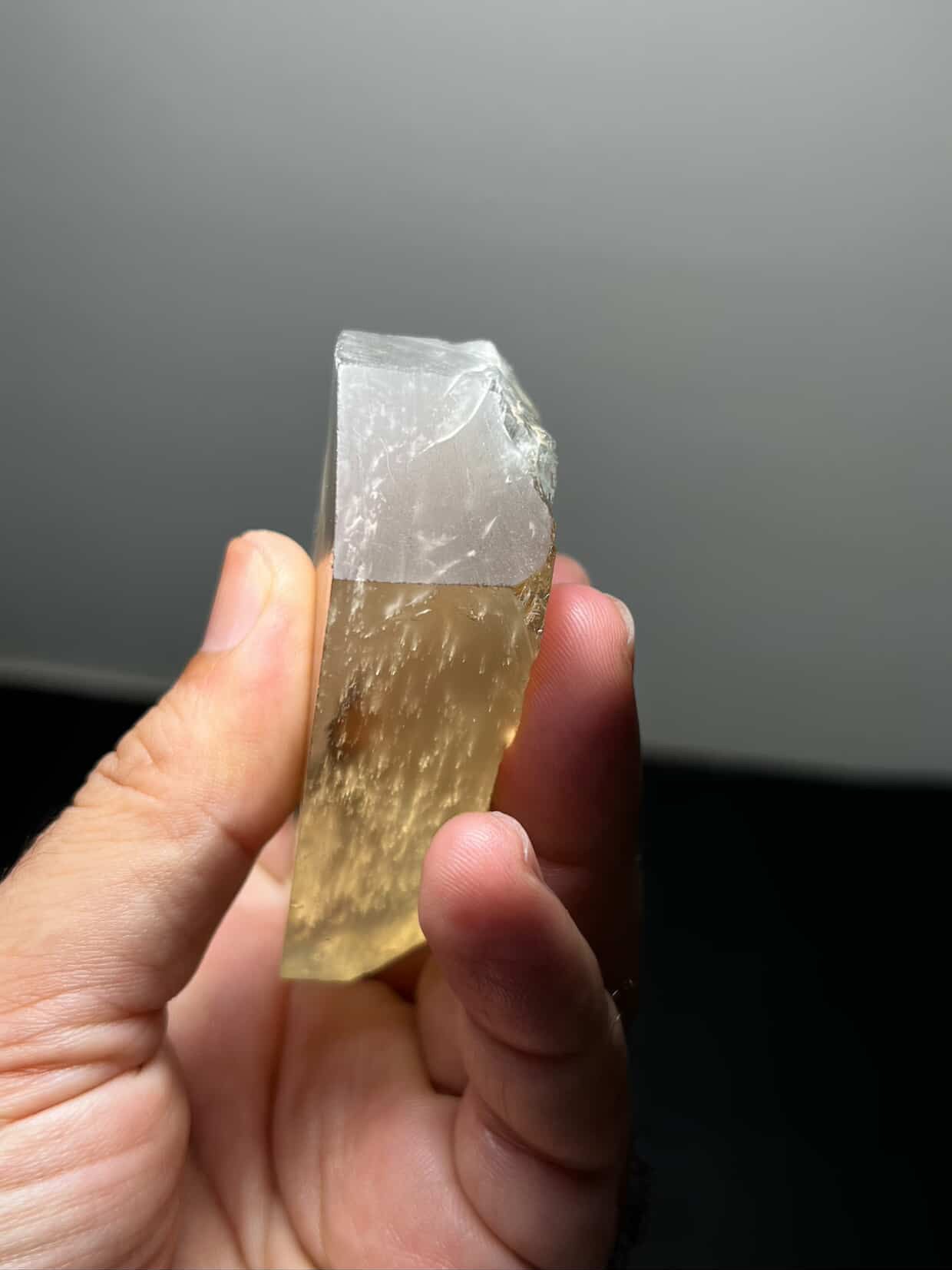 Topacio azul con mica Ucrania