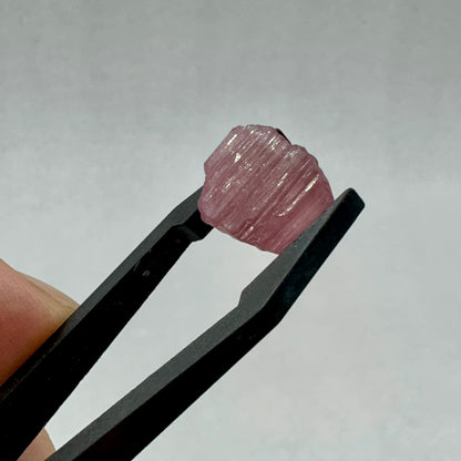 Turmalina rubelita rosa