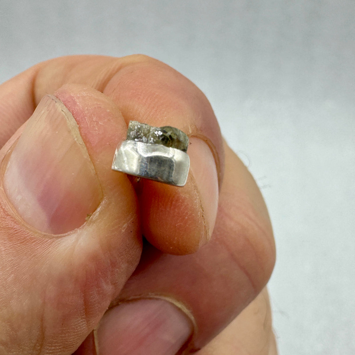 Diamante en bruto colgante plata de ley Munay Minerales Mallorca