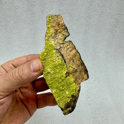 Autunita fluorescente de Portugal