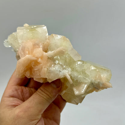 Apofilita con estilbita Munay Minerales Mallorca