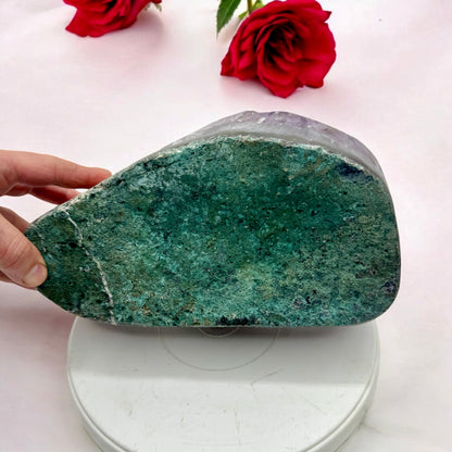 Drusa de amatista con goethita acicular 5,3 kg.