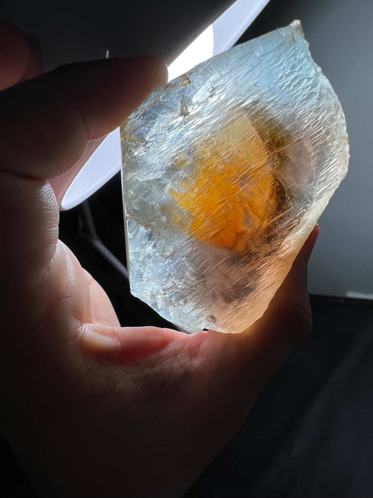 Topacio azul con mica Ucrania