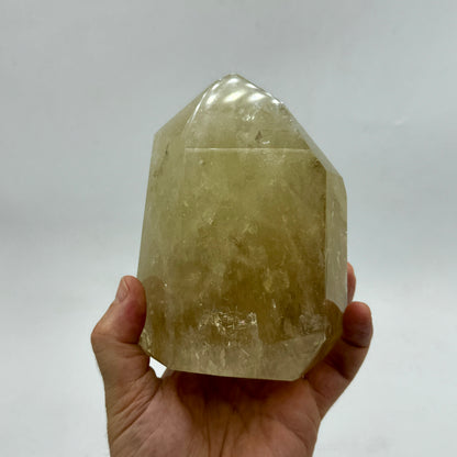 Citrino natural pulido 1,9 kg. Munay Minerales Mallorca