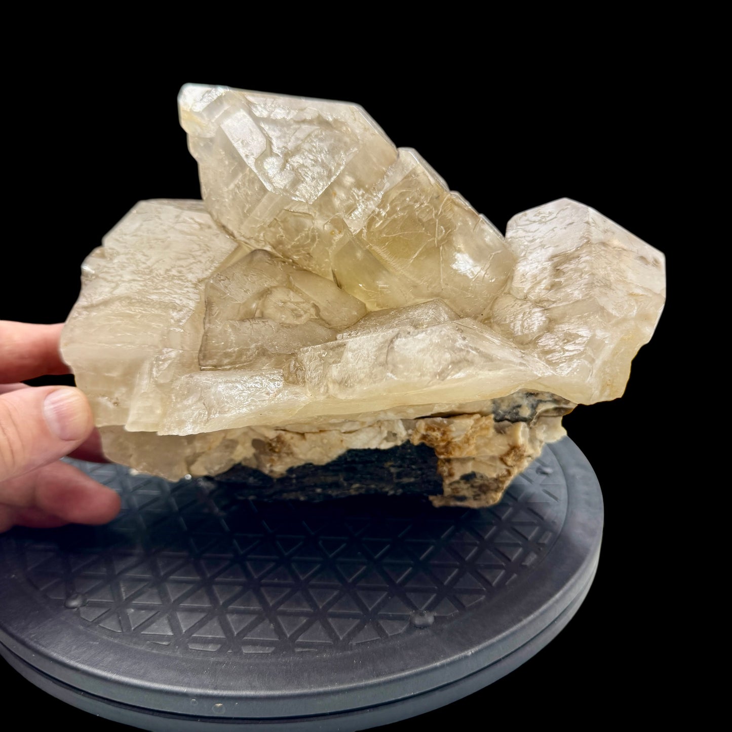 Citrino elestial cluster Citrine natural 4,8 kg. con turmalina negra